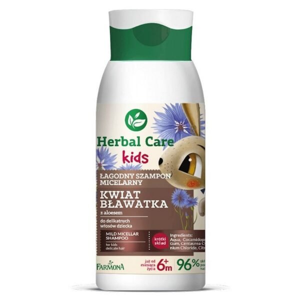 Hemos desarrollado nuestro champú micelar suave con flor de aciano y aloe vera para cuidar el cabello delicado de un niño a partir de los 6 meses.