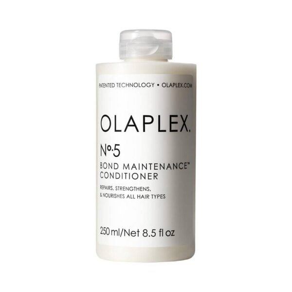 OLAPLEX No.5 Bond Maintenance Conditioner strengthens hair and intensively nourishes it from roots to ends, moisturizes, detangles and improves manageability.