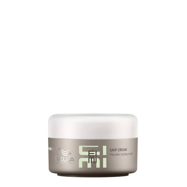 Wella EIMI Color Protect provides precise hair styling and allows flexible styling.