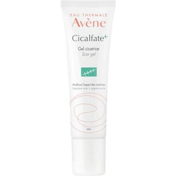 Avène Cicalfate+ 30 ml est un gel anti-cicatrices qui aide à hydrater, protéger et favoriser la réorganisation cutanée.